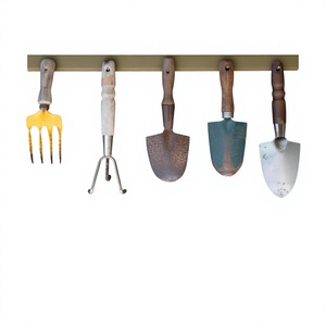 Ensemble d'outils de jardinage professionnels pour la culture de légumes et d'herbes - Product Image 1