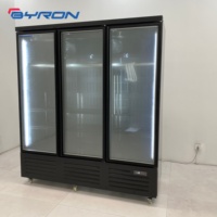 Congélateur vertical commercial noir à trois portes vitrées pour viande, avec conception de barres robustes, grande capacité, dégivrage automatique, vitrine