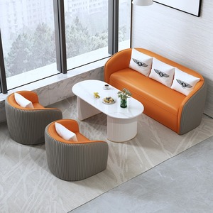 Ensemble <span class=keywords><strong>de</strong></span> chaises <span class=keywords><strong>de</strong></span> table en fer moderne et simple <span class=keywords><strong>Petit</strong></span> <span class=keywords><strong>canapé</strong></span> <span class=keywords><strong>de</strong></span> luxe léger pour réception <span class=keywords><strong>Bureau</strong></span> Thé pour villa Magasins <span class=keywords><strong>de</strong></span> vêtements - Product Image 2