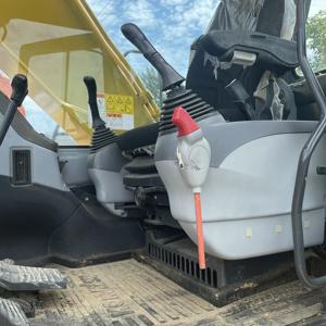 El arma <span class=keywords><strong>de</strong></span> movimiento <span class=keywords><strong>de</strong></span> tierras Komatsu PC160LC <span class=keywords><strong>de</strong></span> segunda mano es popular en muchas regiones, y está disponible cada segundo sin comentarios todavía - Product Image 4