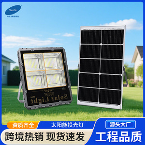 ไฟส่องสว่างโซลาร์เซลล์ Lovol 400W IP66 LED สำหรับภายนอกบ้าน ลานบ้าน กันน้ำ กำลังไฟสูง - Product Image 5