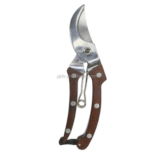 <span class=keywords><strong>Ciseaux</strong></span> de jardin de qualité supérieure <span class=keywords><strong>ciseaux</strong></span> en acier inoxydable manche en <span class=keywords><strong>bois</strong></span> de hêtre - Product Image 1