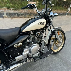Une génération de motos classiques japonaises importées Yamaha Lingji 125 Cruising Crown Prince avec démarrage électrique et au pied - Product Image 3