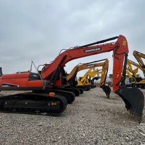 Mini-excavatrice Doosan DX300LC 5 32T Tier 3 avec moteur Yanmar et pompe à engrenages, faible coût d'entretien pour flotte de société de location Asie 2024 - Product Image 1