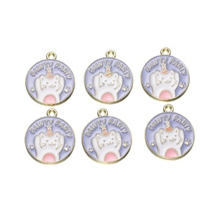 Breloques en alliage de style coréen, forme cœur, motif fruit mignon de dessin animé, pour bijoux DIY, cadeau unisexe, pendentifs en alliage de zinc - Product Image 3