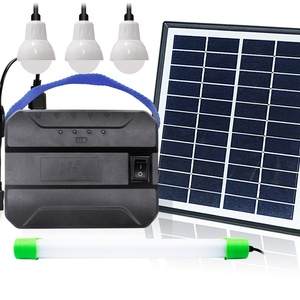Sistema de Energía Solar con Panel Solar de 8W/11V y 3 Bombillas LED para Iluminación del Hogar y Carga de Teléfonos - Product Image 1