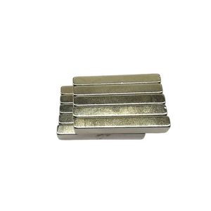 Permanente Roestvrij Goud Vierkant Neodymium Magneet Koelkast Magneet Maken Machine Zeldzame Aarde Ndfeb Schijf Magneet Groothandel <span class=keywords><strong>In</strong></span> China - Product Image 5