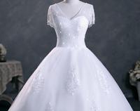 NOUVEAUTÉ 2022 : Robe de Mariée Blanche Tendance pour Femme, Manches Courtes à Glandes, Robe de Mariée Classique à Traîne