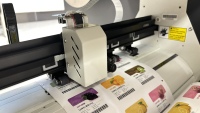 Cortadora de Etiquetas Automática de Rollo a Rollo Vicut, Acabadora Digital de Etiquetas para Imprentas y Fábricas de Empaques