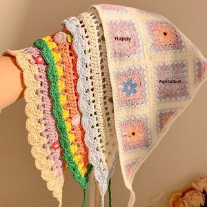 Écharpe carrée en laine tricotée à la main style rétro français pour <span class=keywords><strong>femme</strong></span>, motif écossais doux et mignon, bandeau au crochet ajouré pour l'été, cadeau - Product Image 2