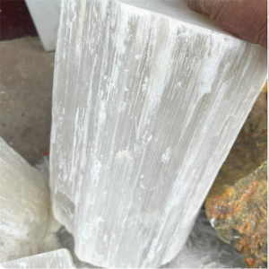 Groothandel Kristal Fabriek Steen Grote Ruwe Onregelmatige Kristal Vrijvormige Gepolijste Seleniet Cudgel voor Genezing Kunst & Verzamelstukken - Product Image 6