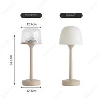 Lampe de table à projection d'étoiles avec ondulations d'eau rotatives, télécommande, variateur d'intensité, veilleuse créative pour la maison, cadeau d'anniversaire