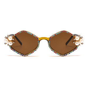 Jamie 2032B Diamond Frame Sunglasses Black Rhinestone Pearl Decor Women UV400 Protection - Product Image 5