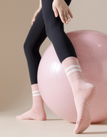 Bas quantité minimale de commande de haute qualité coton mode respirant personnalisé Yoga danse Pilates antidérapant Grip Crew chaussettes