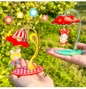 Nouvelles figurines décoratives de bureau en acrylique transparent magnétique, design personnalisé, petites, mignonnes, dessins animés - Product Image 2