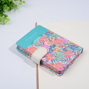 Venta al por mayor mariposa flor diario superventas unicornio cuaderno magnético A5 papel Kraft cuaderno escolar - Product Image 6