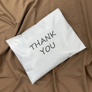 Bolsas de polietileno impresas con logotipo personalizado para envíos de ropa y prendas de vestir, bolsas de plástico para envíos. - Product Image 1