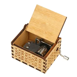 Boîte à <span class=keywords><strong>musique</strong></span> en bois personnalisée pour anniversaire, gravure de <span class=keywords><strong>message</strong></span> personnalisé, excellent cadeau pour un anniversaire - Product Image 3