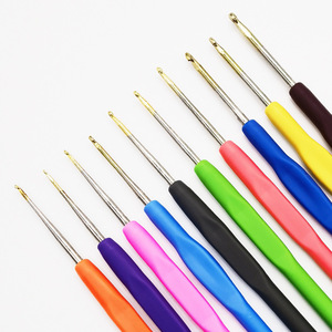 ชุดเข็มโครเชต์ขนาดเล็กพิเศษ 0.6 มม. ถึง 2.5 มม. ด้ามจับนุ่ม ปลายสีทอง สำหรับถักและงานฝีมือ - Product Image 2