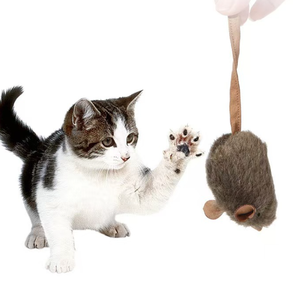 צעצוע חתולים אינטראקטיבי בצורת עכבר, ידידותי לסביבה, עם צליל אלקטרוני, עיצוב עכבר אמיתי, למשחק ופעילות של חתולים בבית. - Product Image 2