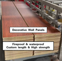 Paneles y tableros de pared decorativos WPC, placas de pared de techo de madera de bambú de PVC, revestimiento de tablero de pared impermeable para decoración de pared