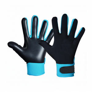 Guantes de fútbol gaélicos personalizados de Thiz International Diseño GAA de moda Guantes deportivos de látex alemán - Product Image 1