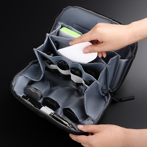 Sac de voyage de stockage numérique de mode conception de Style volcan fermeture à glissière Portable câbles de données en matériau Oxford étanche - Product Image 4