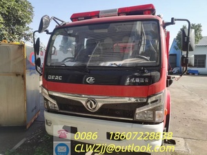 Camión Cisterna de Agua Contra Incendios Dongfeng de 4 Toneladas, Nuevo, 4x2, Diésel, Capacidad del Tanque de 3001-5000L, Transmisión Manual, EURO 6, 55M de Alcance Máximo - Product Image 4