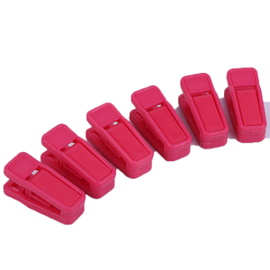 Porte-vêtements robuste avec roulettes pour le rangement et le transport de vêtements - Product Image 1