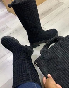 2022 nouveau arrivé à talons épais chaud mi-tube bottes femmes Pélipper en peluche grande taille serviette coton mode bottes - Product Image 3