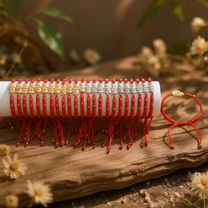 Pulseras de Moda con Dijes, Cuerda Roja, Borlas de Cuentas, Ajustables, Set de Regalo para Mujer, 24 Piezas, Joyería de Estilo Bohemio con Cuerda de Cáñamo - Product Image 2