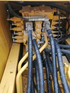 Shanghai Yard ofrece 2020 excavadora Komatsu PC55 en buen estado, maquinaria usada casi nueva a bajo precio - Product Image 2