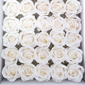 Boîte de <span class=keywords><strong>50</strong></span> <span class=keywords><strong>roses</strong></span> artificielles au toucher réaliste, en forme de savon, pour décoration naturelle, <span class=keywords><strong>bouquet</strong></span>, Fête des Mères, Rentrée scolaire - Product Image 6