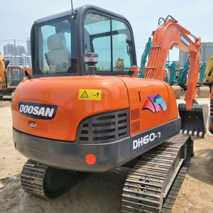 Petite pelleteuse 6T DOOSAN DH60 d'occasion - Product Image 1