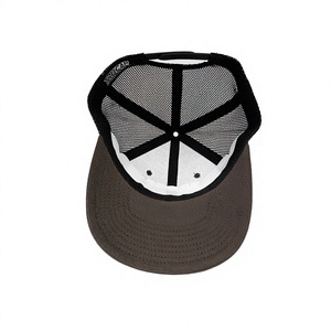 Gorra Trucker de 6 Paneles con Malla Trasera Negra, Logotipo Modificado, Producción en Fábrica de Vietnam, Deportiva, de Alta Calidad y Moda para Adultos - Product Image 4
