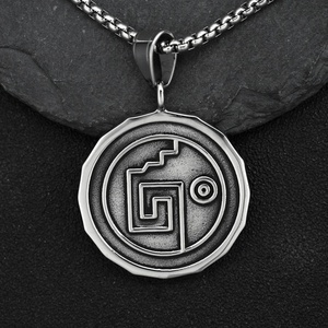 Collar de hombre con calavera de oro azteca de Piratas del Caribe, collar de moneda vintage, colgante vikingo al por mayor - Product Image 4