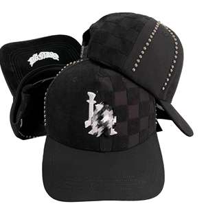 Casquettes Snapback Unisexe Sportives 5 Panneaux en Daim à Large Bord Respirantes et Imperméables, Personnalisables Or <span class=keywords><strong>XT</strong></span>, Modèle 2025 en Stock pour Vente en Gros - Product Image 4