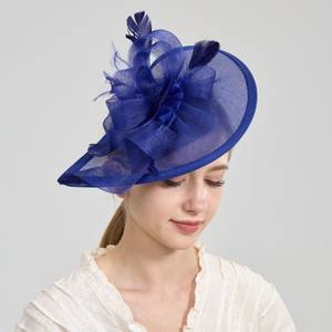 Vente flash : Accessoires pour cheveux rétro en plumes et en résille pour fête du thé, Kentucky Derby, courses de chevaux, festival, plage, hiver - Product Image 1