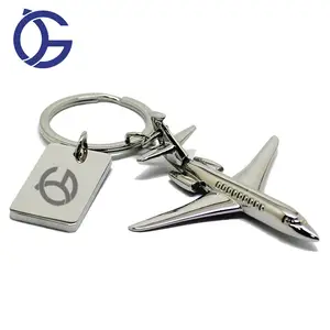 Wholesale Manufacturers Sleutelhanger Souvenir Custom logo moving train toy metal airplane keychain