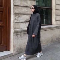 Ensemble 2 pièces tricoté haut de gamme pour femme, pull à manches longues et jupe longue, tenue modeste arabe de Dubaï, collection Hiver 2026