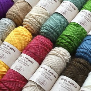 Bufanda de abrigo tejida a mano suave, acogedora y cálida hecha de lana y alpaca, hilo mezclado de 4 capas - Product Image 4