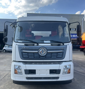 Camión de Succión de Aguas Residuales <span class=keywords><strong>Usado</strong></span> Dongfeng con Chasis Diésel, Bomba de Alta Presión de 15 CBM, Bomba de Vacío para Fosas Sépticas - Product Image 4