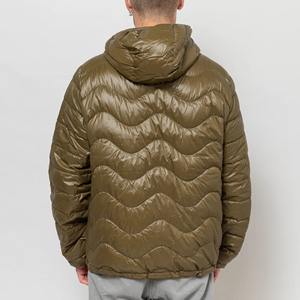 Doudoune à capuche Waves personnalisée Rom Nylon Ripstop très brillant avec 62g de duvet d'oie Premium 800FP ourlet réglable - Product Image 2