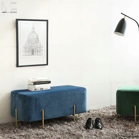 Tabouret carré en tissu confortable pour boutique de mariage et loisirs pouf pouf banc ottoman en velours