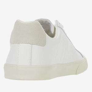 تدعم الشعارات المخصصة الكلاسيكية الترفيه فريد تصميم النساء أحذية من الجلد جورب رياضية - Product Image 6