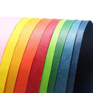 [بيع بالجملة من المصنع] كرتون ورق كرافت جديد مقاوم للتمزق والتآكل وقابل للغسل وإعادة التدوير للأحذية والسلع الجلدية والأقمشة - Product Image 1