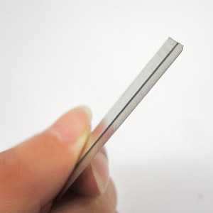 10 Piezas de Depiladores de Cejas Desechables de Acero Inoxidable para Salón, para Dar Forma al Vello Facial - Product Image 5