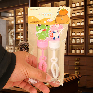 Souffleur de bulles de dessin animé TikTok, petit jouet à bulles portatif pour enfants, unisexe, âge 2-4 ans, couleurs mélangées, matériau plastique - Product Image 1
