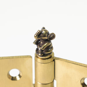 BECORA hiasan kepala engsel antik lucu hewan dan tanaman patung kecil kuningan padat magnetik kepala engsel puncak untuk dekorasi engsel pintu - Product Image 1