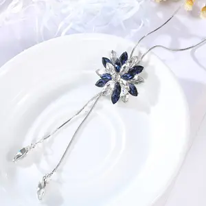 Trendy Women Jewelry Necklaces Casual Crystal Leaf Simple Pearl Fringe Ladies Fashion Wild Long Sweater Chain Collier Femme
